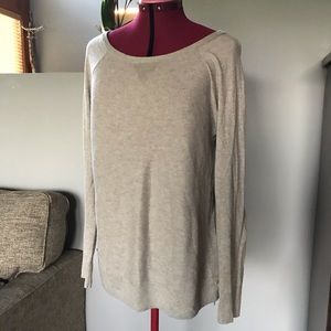 American Eagle Lightweight Sweater